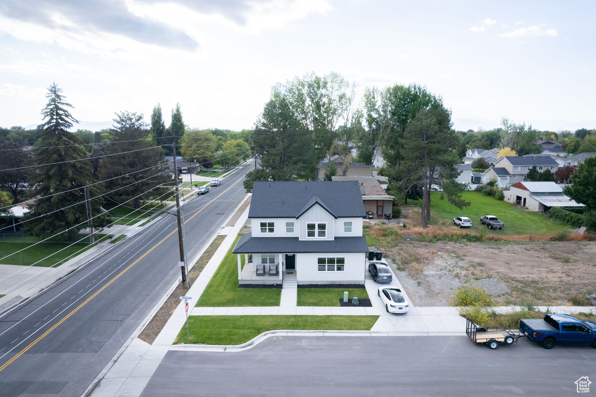 HOLDAWAY PARK - Residential