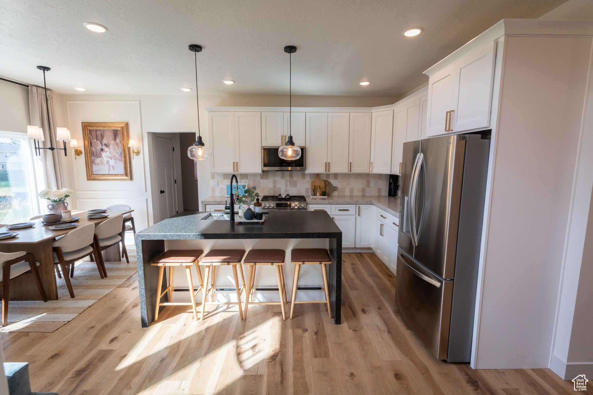 HOLDAWAY PARK - Residential
