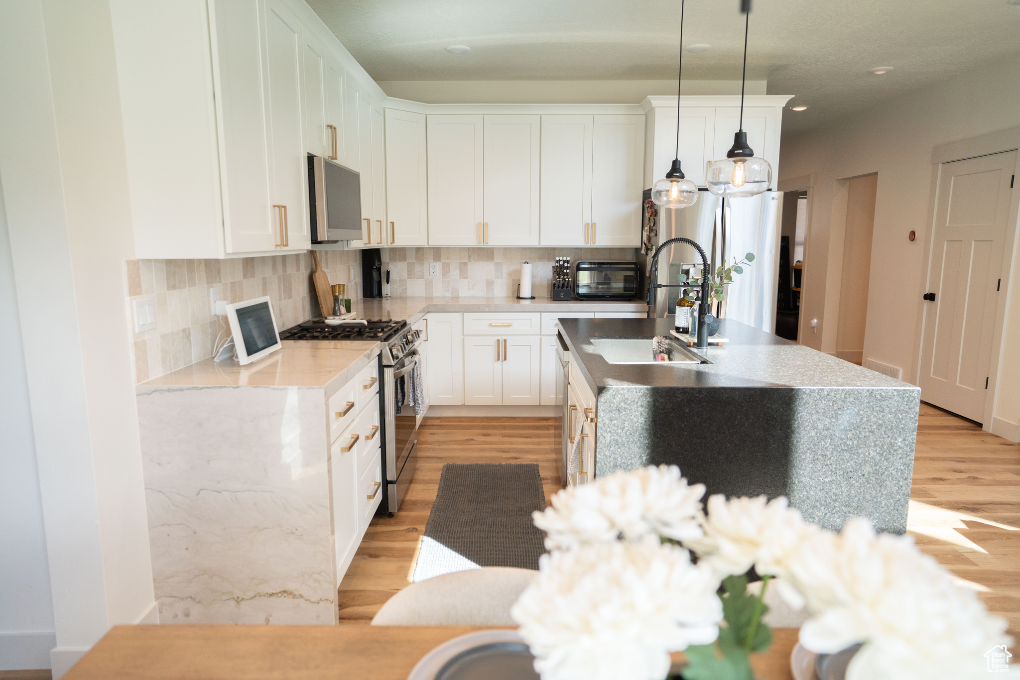 HOLDAWAY PARK - Residential
