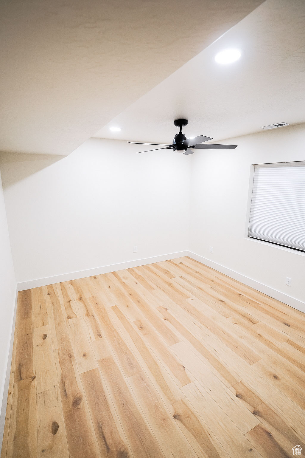 HOLDAWAY PARK - Residential