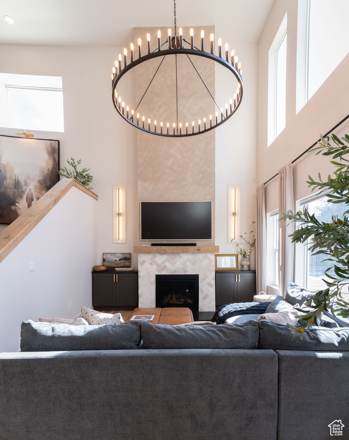 HOLDAWAY PARK - Residential