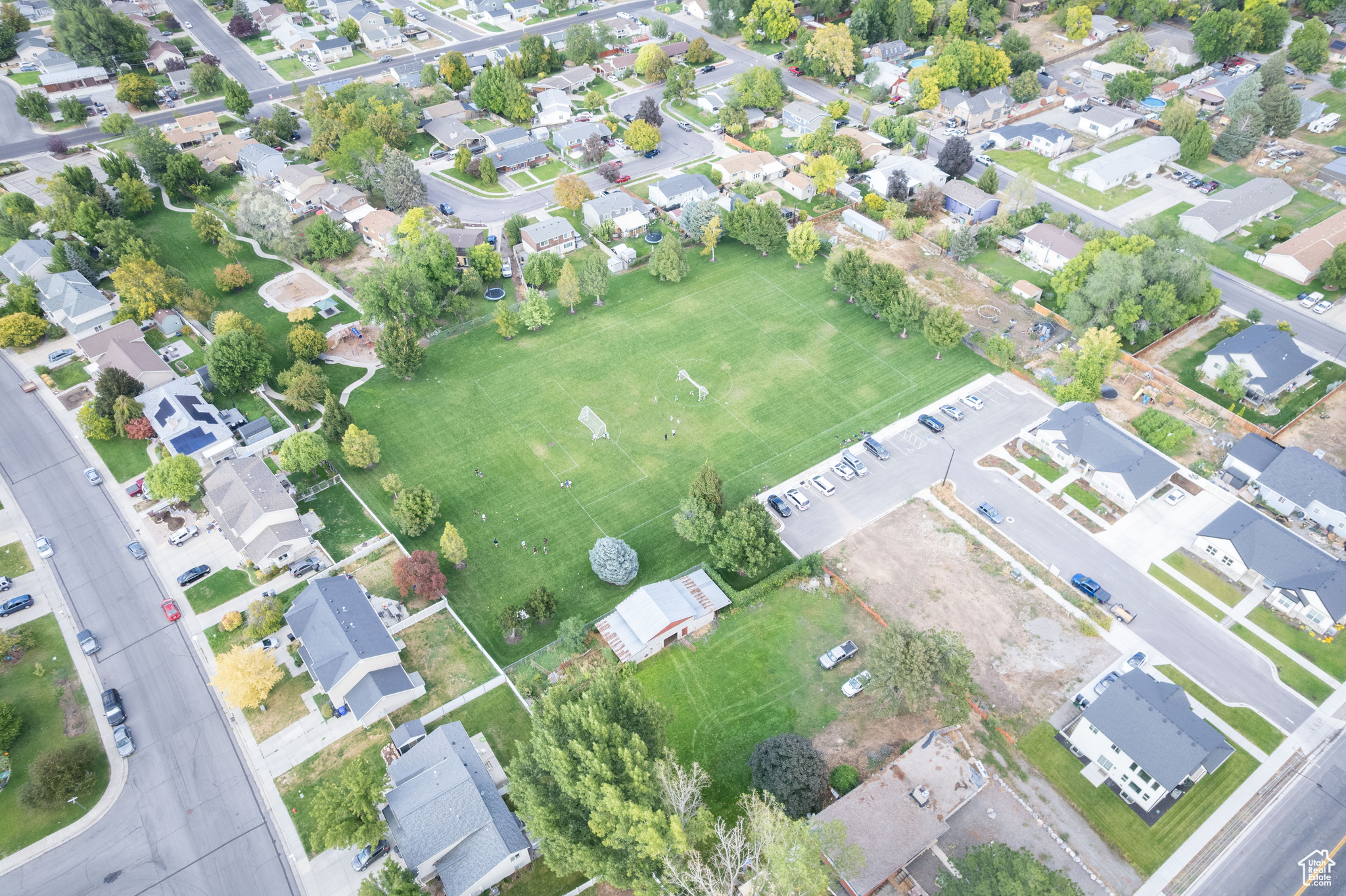 HOLDAWAY PARK - Residential