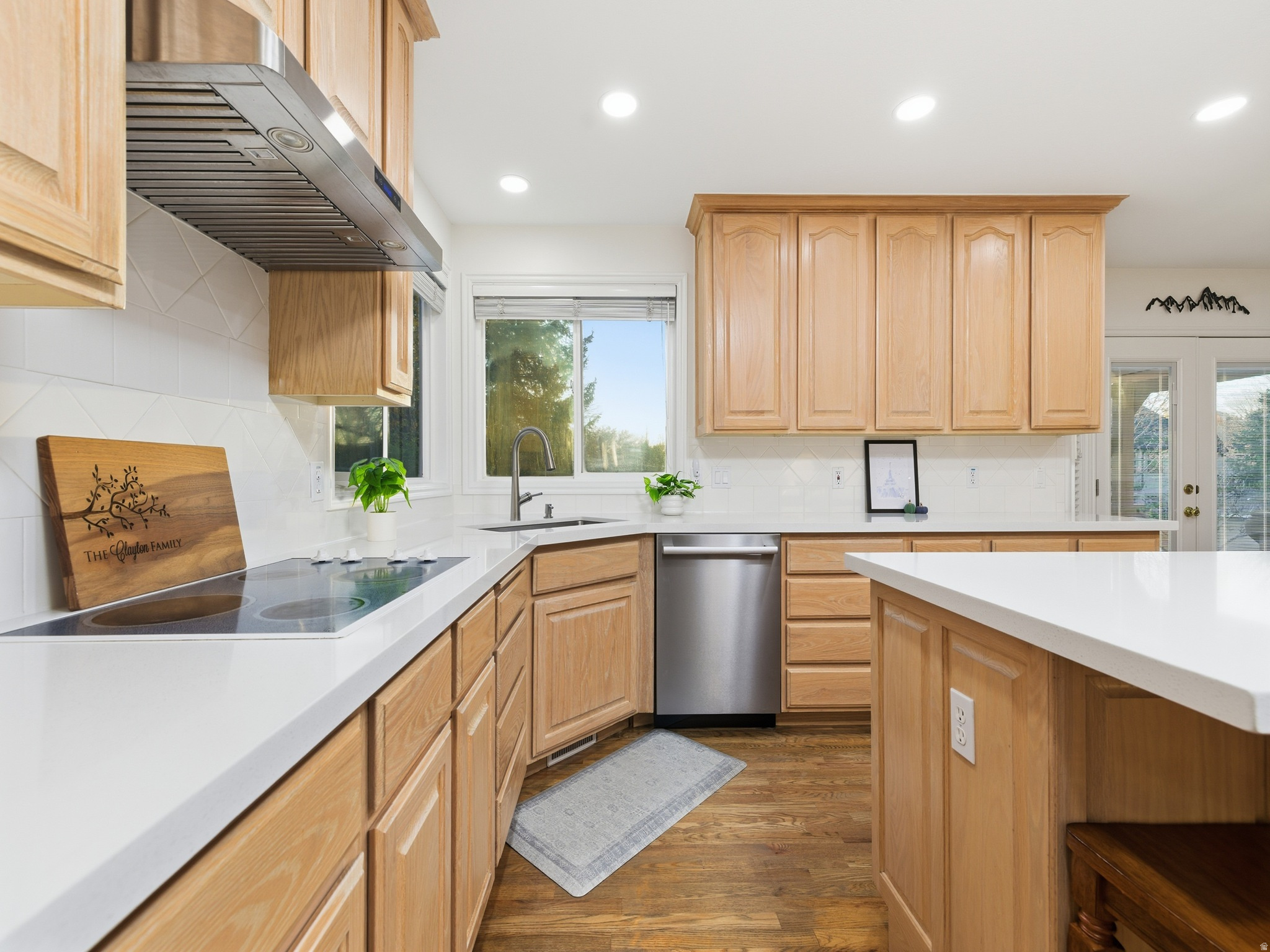 MASTERS - Residential