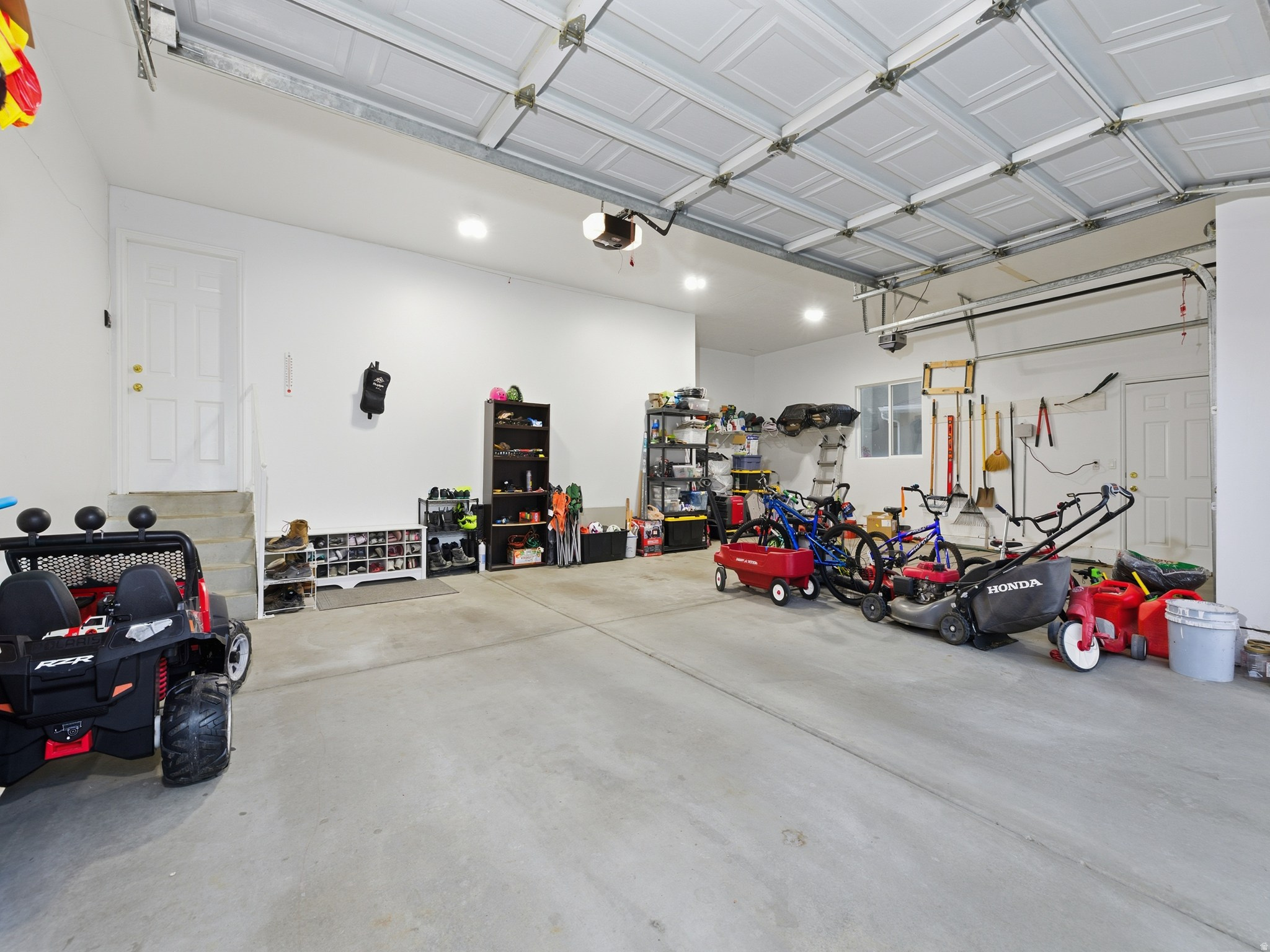 MASTERS - Residential