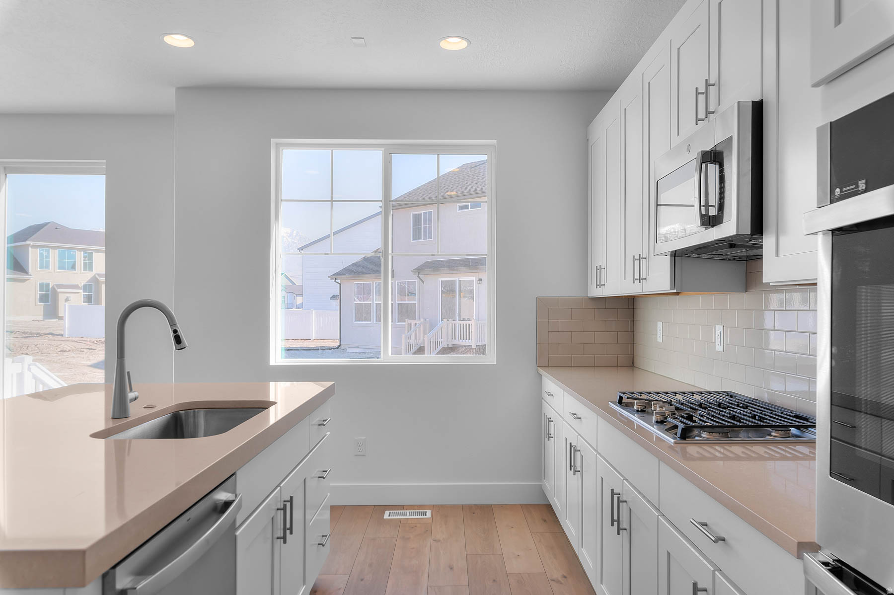 ANDERSON FARMS EST 907 - Residential