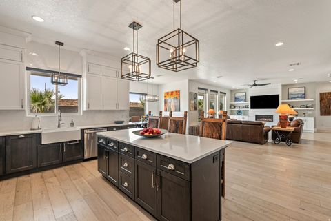 Tiny photo for 4346 S SECRETARIAT DR, Washington, UT 84780 (MLS # 2153280)