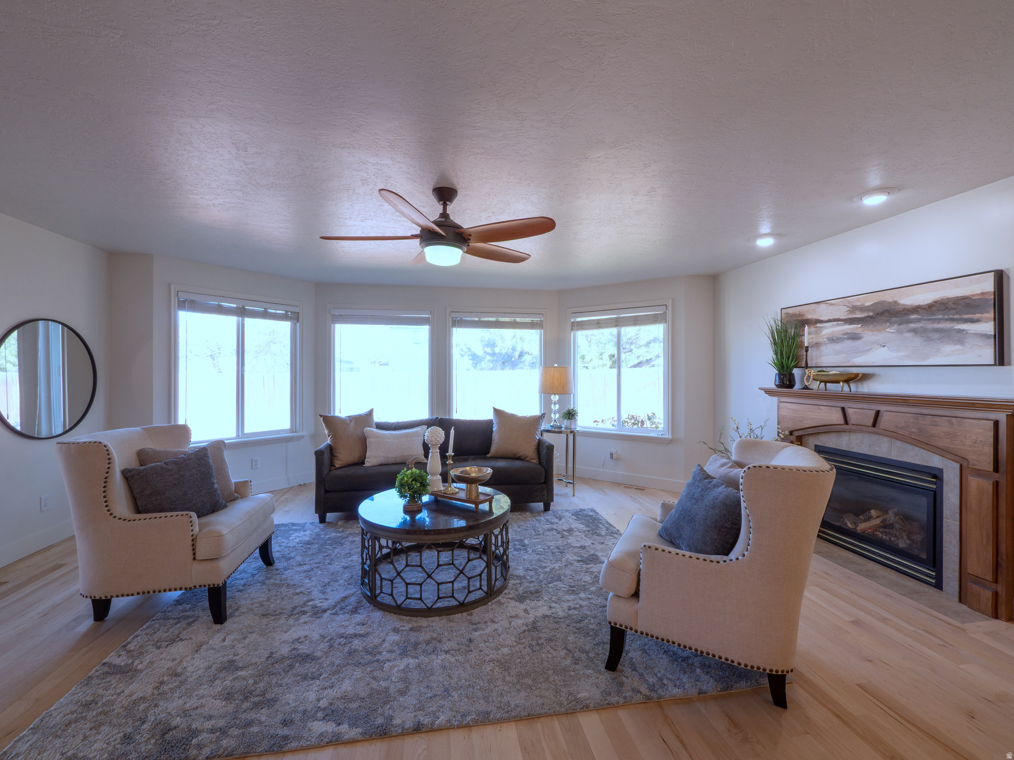 GOLDEN ACRES - Residential