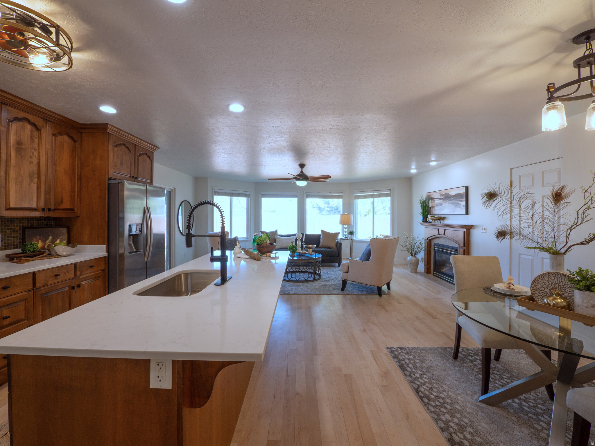 GOLDEN ACRES - Residential