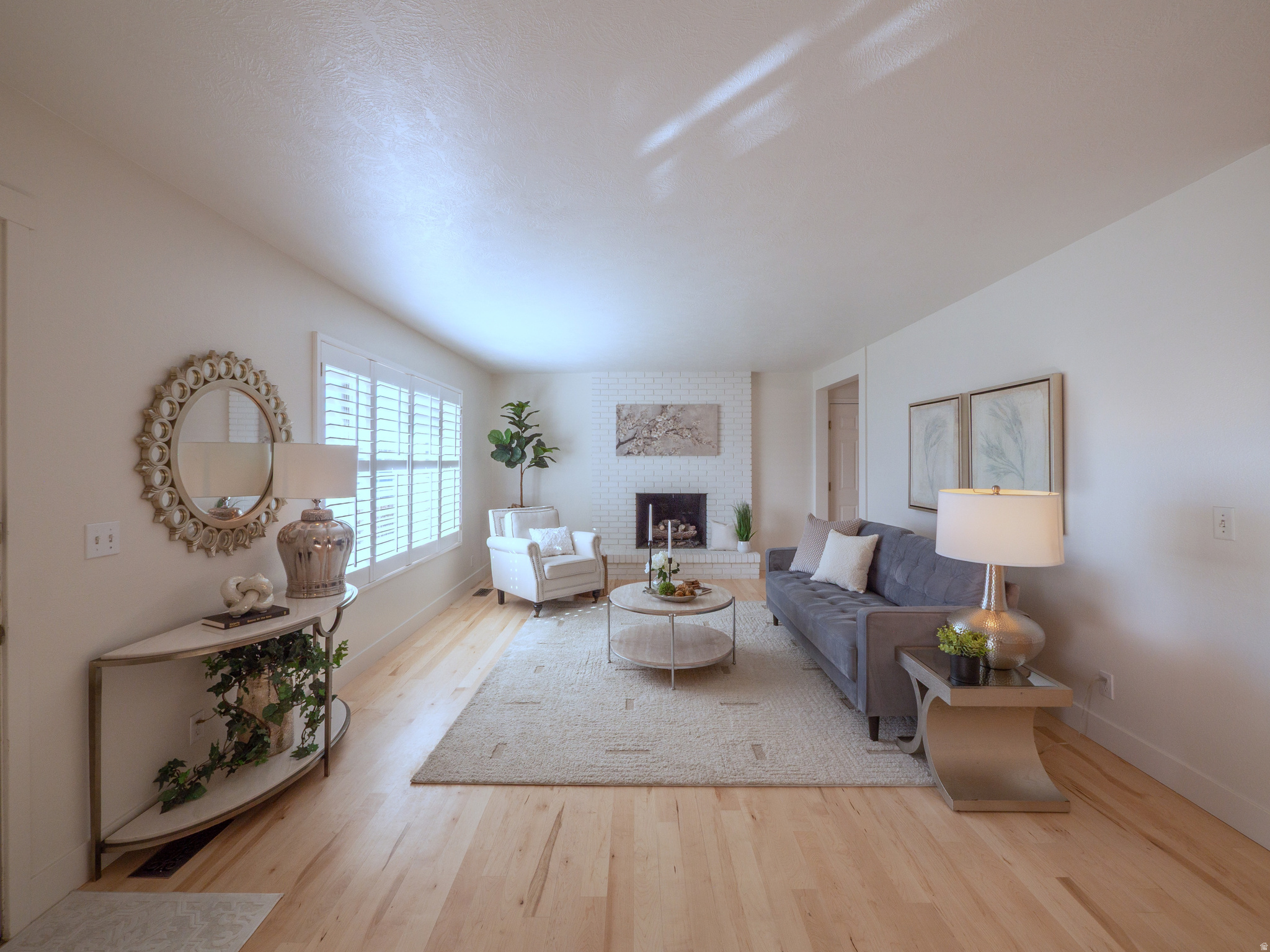 GOLDEN ACRES - Residential