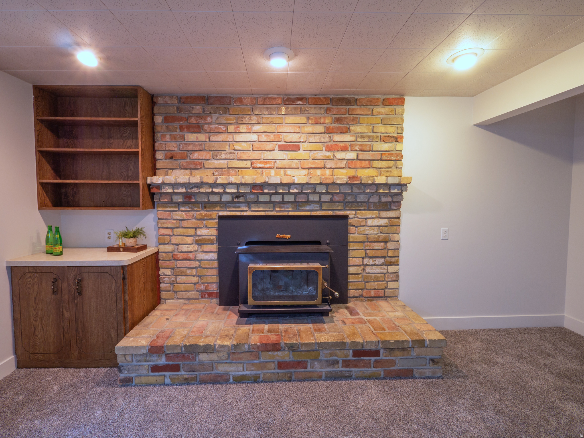 GOLDEN ACRES - Residential