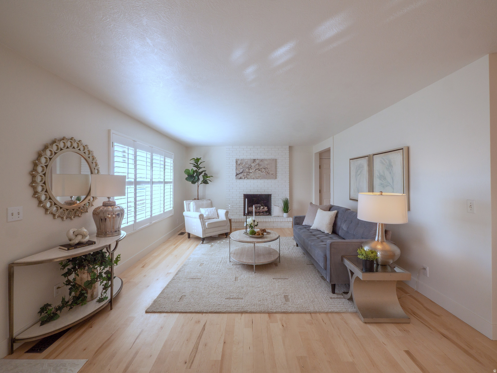 GOLDEN ACRES - Residential