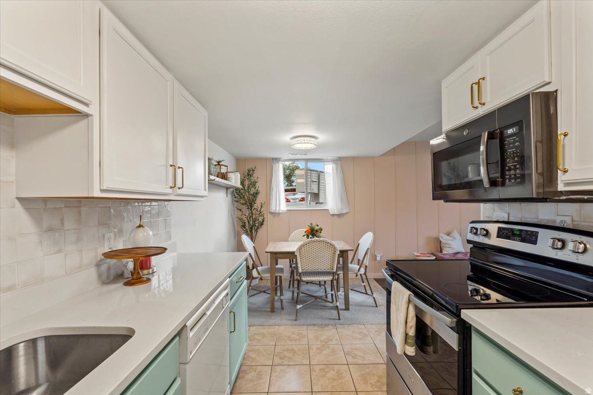 SUNCREST CONDO - Residential