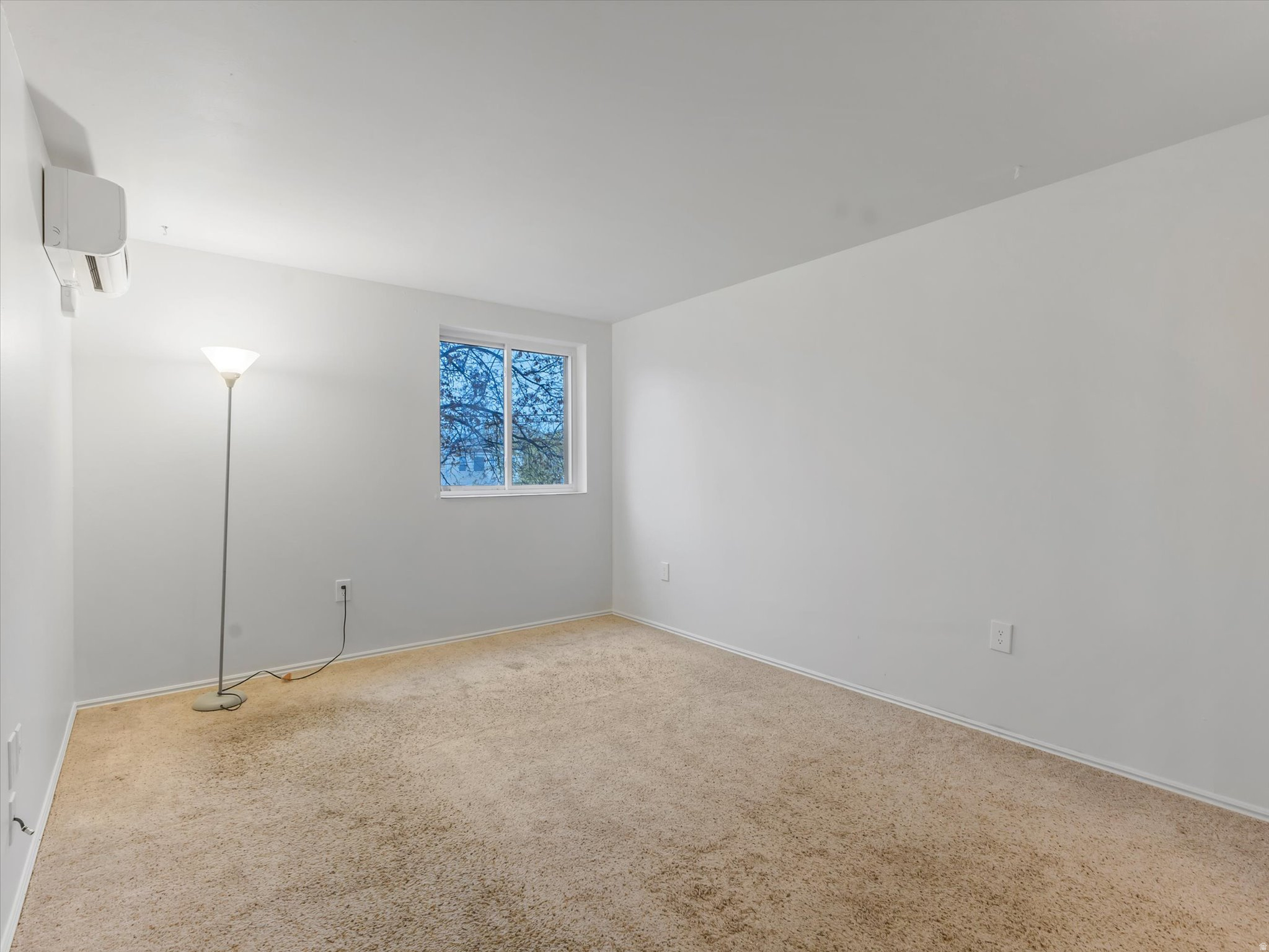 TOWNE PARK - Residential