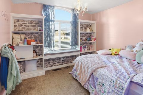 Tiny photo for 2611 W 1850 S, West Haven, UT 84401 (MLS # 2124620)