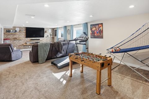 Tiny photo for 2611 W 1850 S, West Haven, UT 84401 (MLS # 2124620)