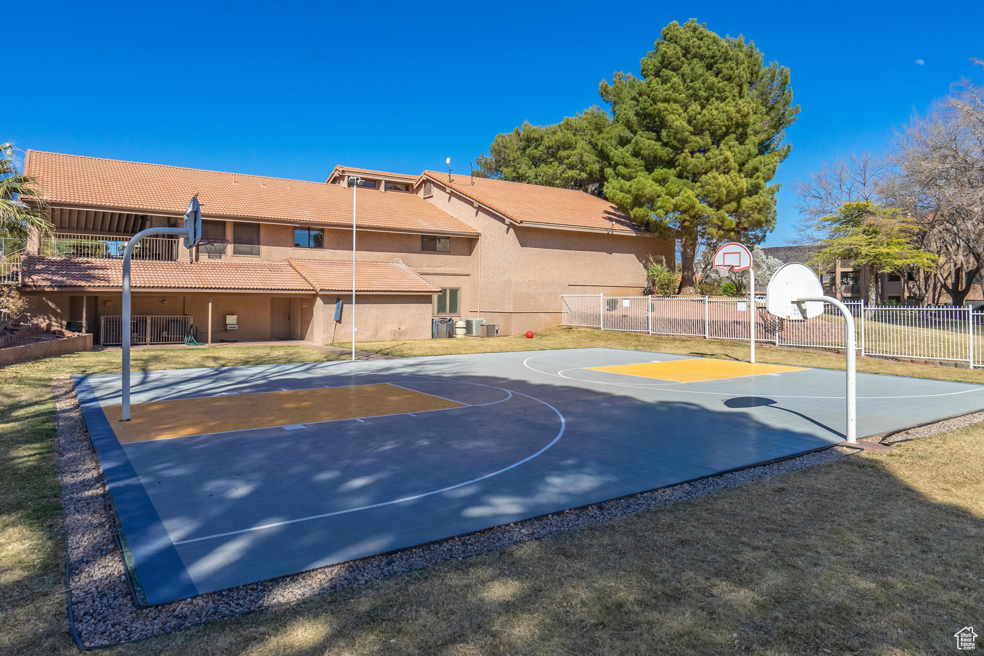 860 S Villlage Dr #Q-3, Saint George, Utah image 49