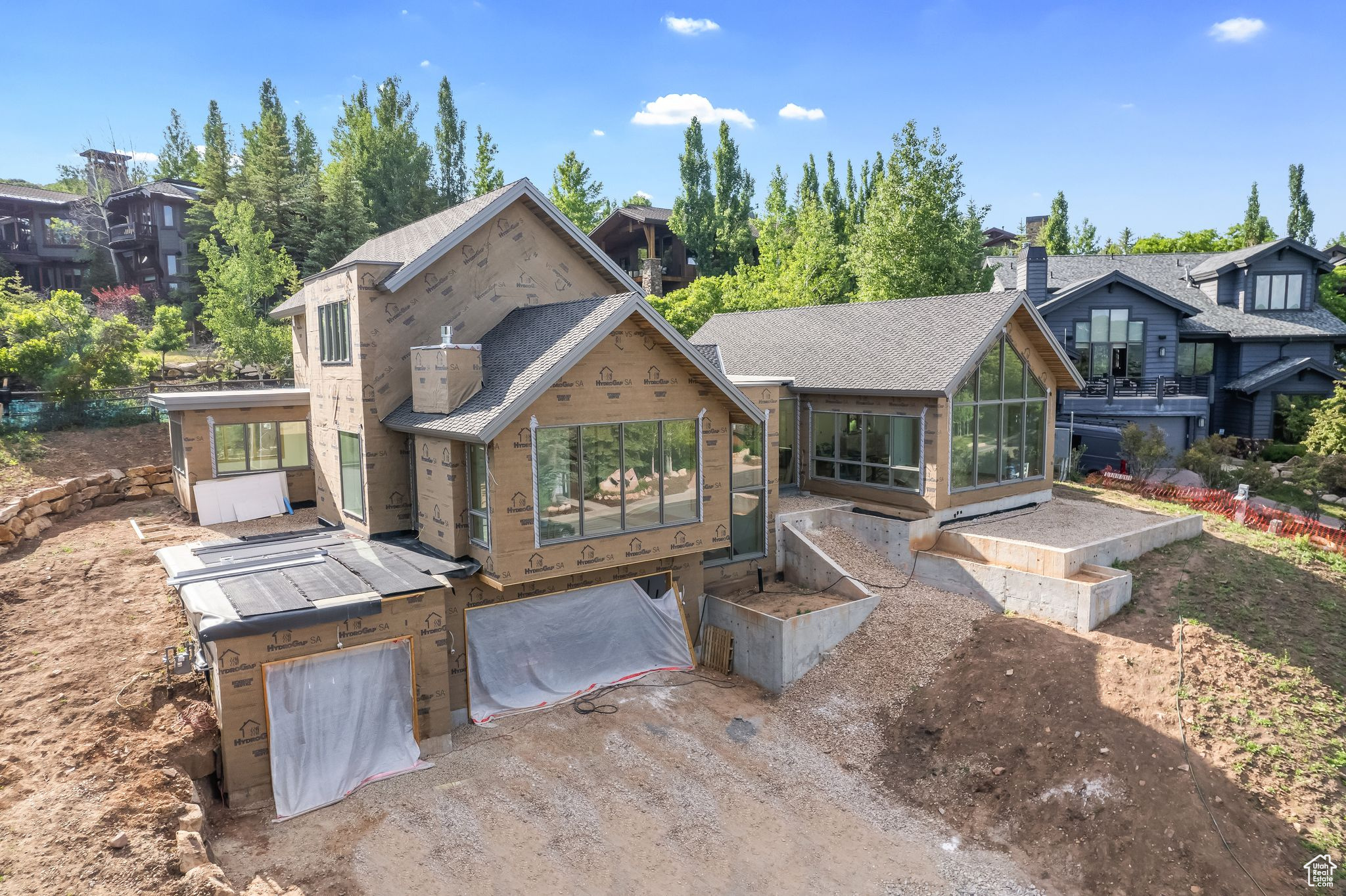 Park City, Utah 84060, United States, 5 Bedrooms Bedrooms, ,4 BathroomsBathrooms,Residential,Pending,50127