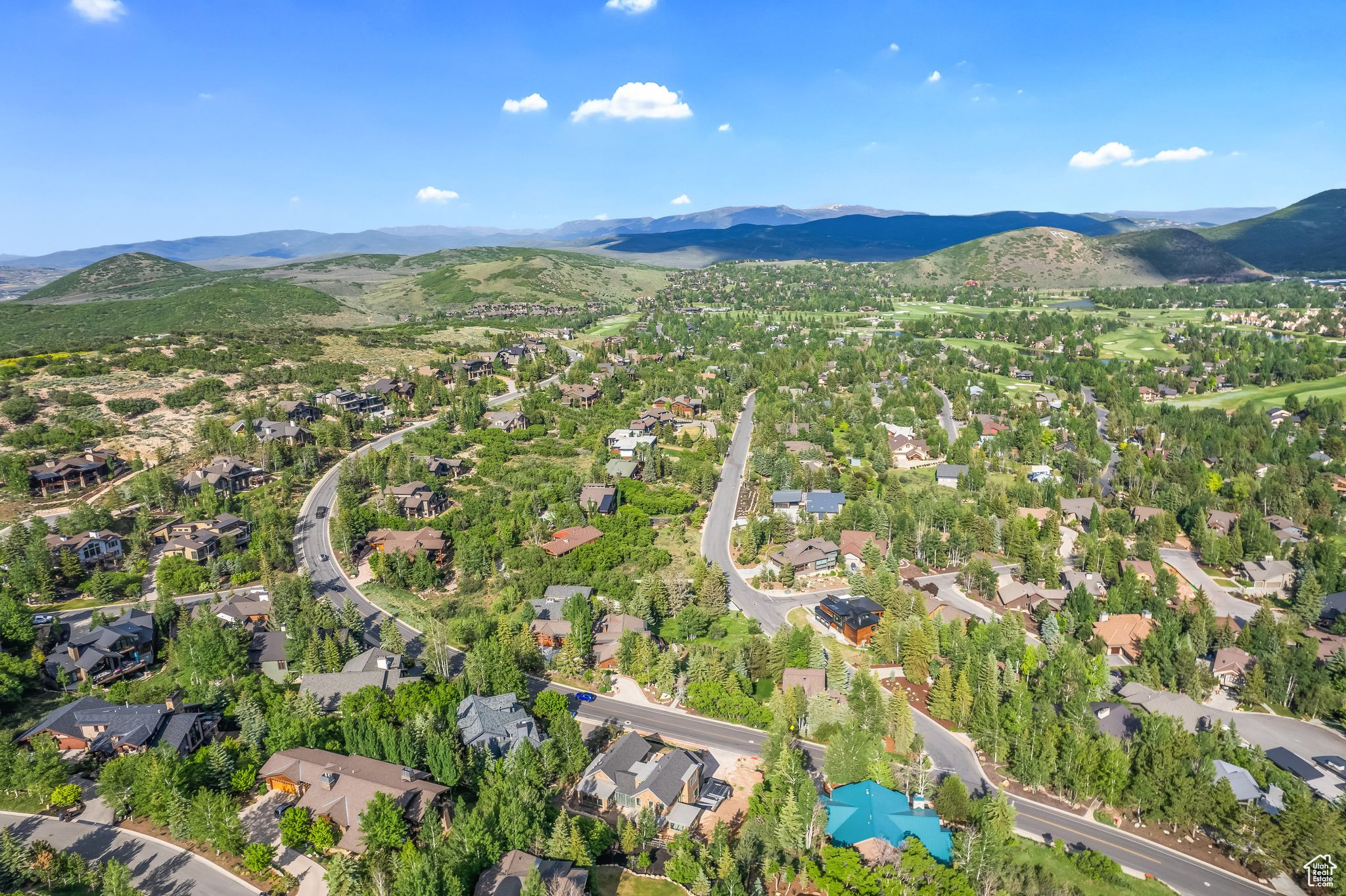 Park City, Utah 84060, United States, 5 Bedrooms Bedrooms, ,4 BathroomsBathrooms,Residential,Pending,50127