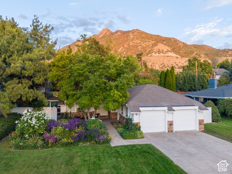 Photo of 4993 S REGENCY ST, Holladay, UT 84117 (MLS # 2190452)