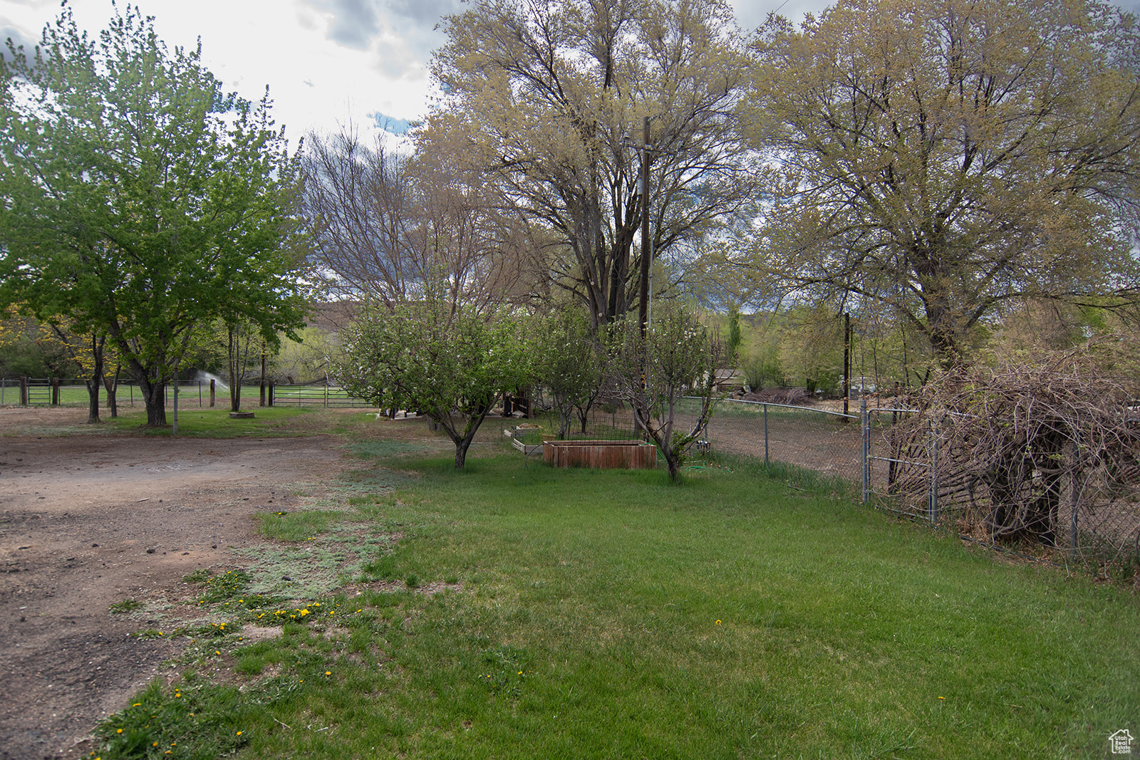 4245 N Spring Glen Rd Rd, Helper, Utah image 37