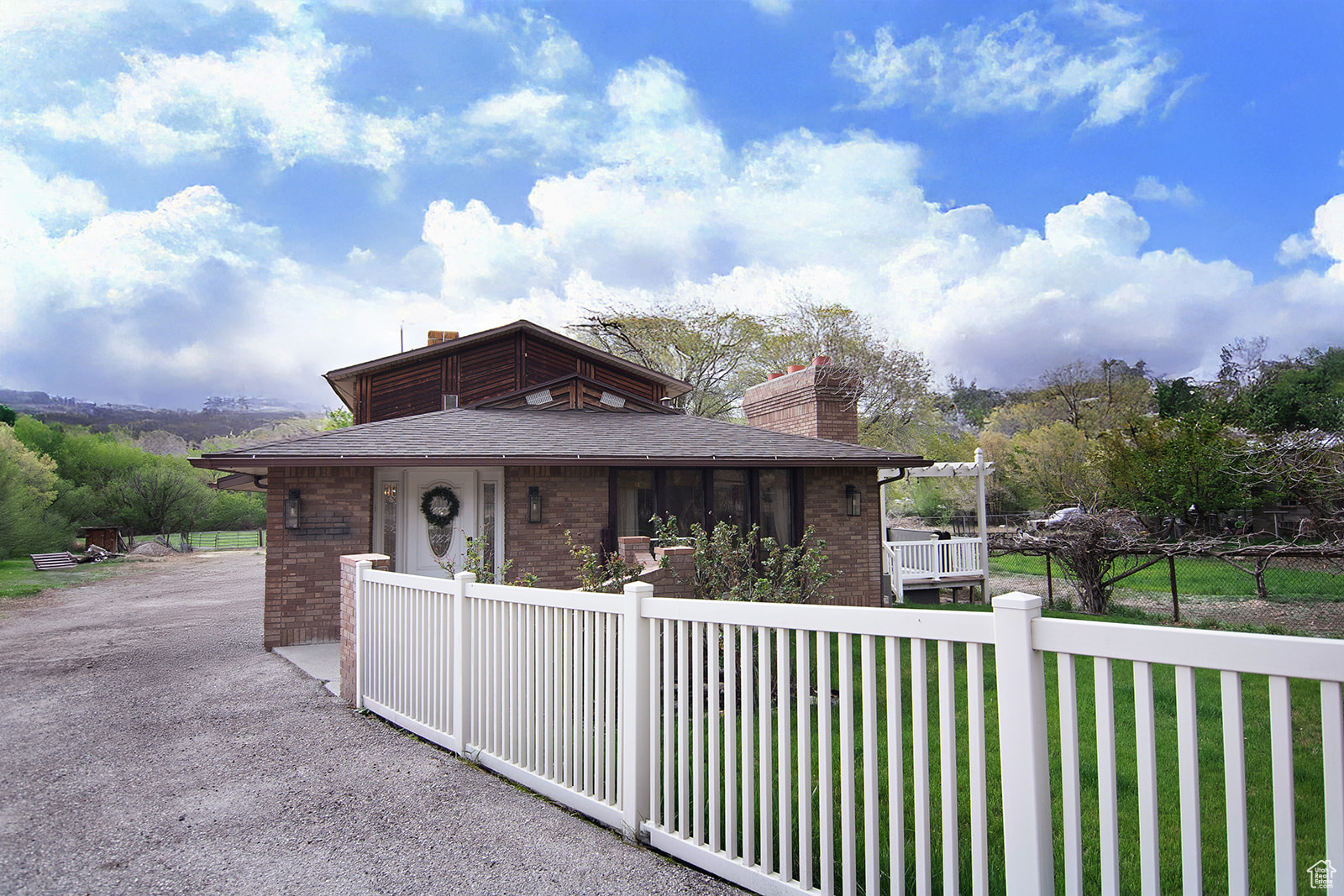4245 N Spring Glen Rd Rd, Helper, Utah image 1