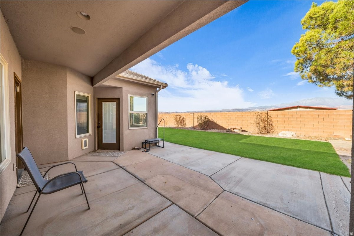 DESERT MEADOWS SUB - Residential