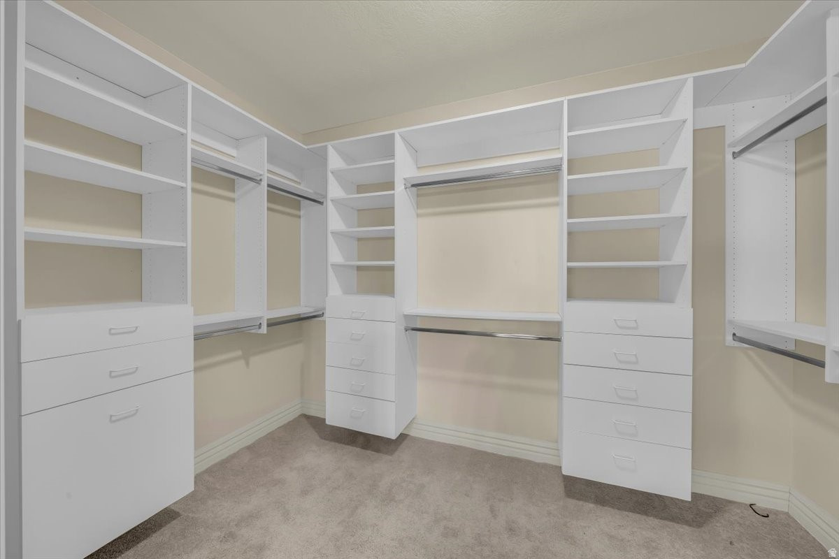 DESERT MEADOWS SUB - Residential