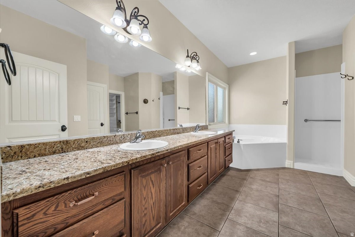 DESERT MEADOWS SUB - Residential