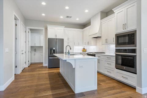 Tiny photo for 1205 W GRAYSON DR, Saint George, UT 84790 (MLS # 2179994)