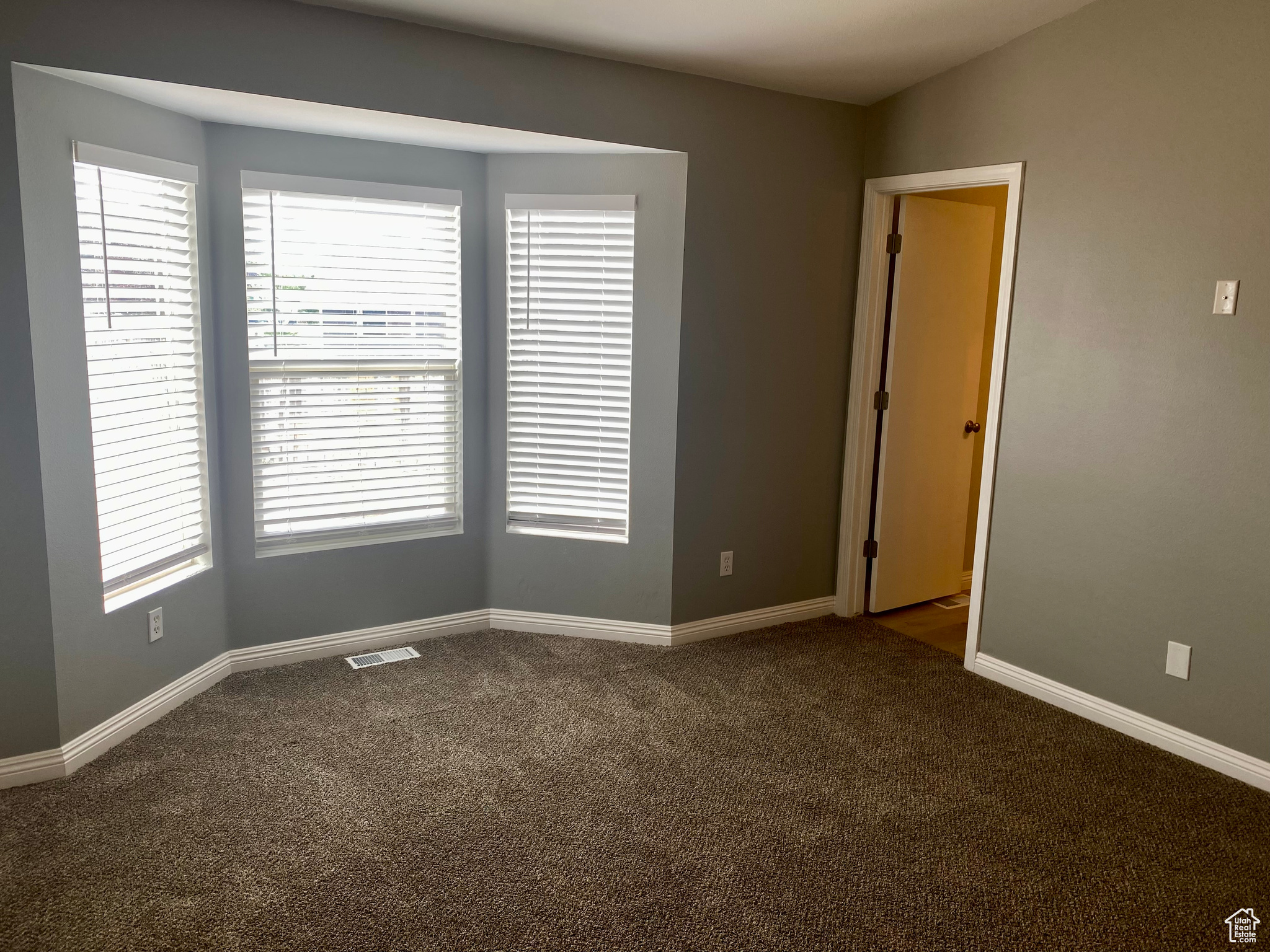 SPRING MEADOWS - Residential