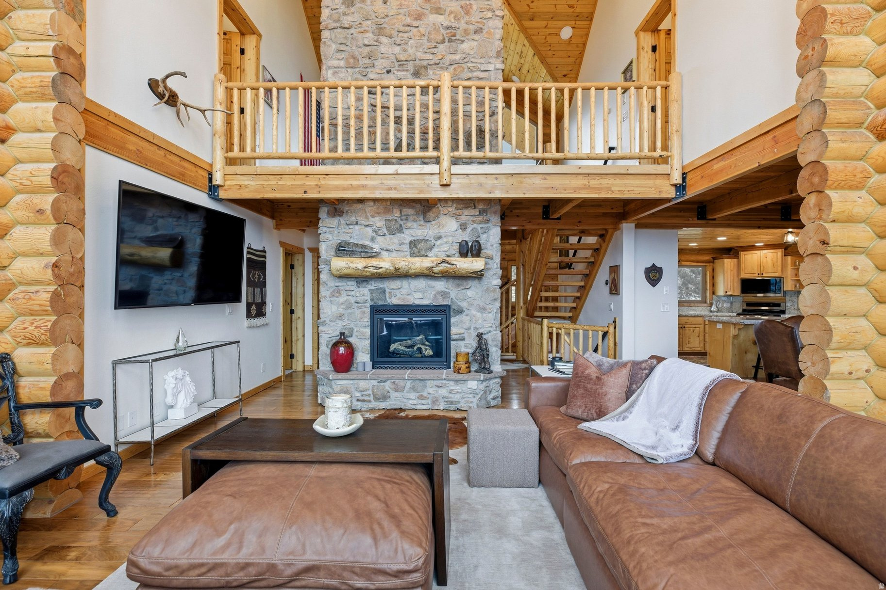 CEDAR HIGHLANDS - Residential