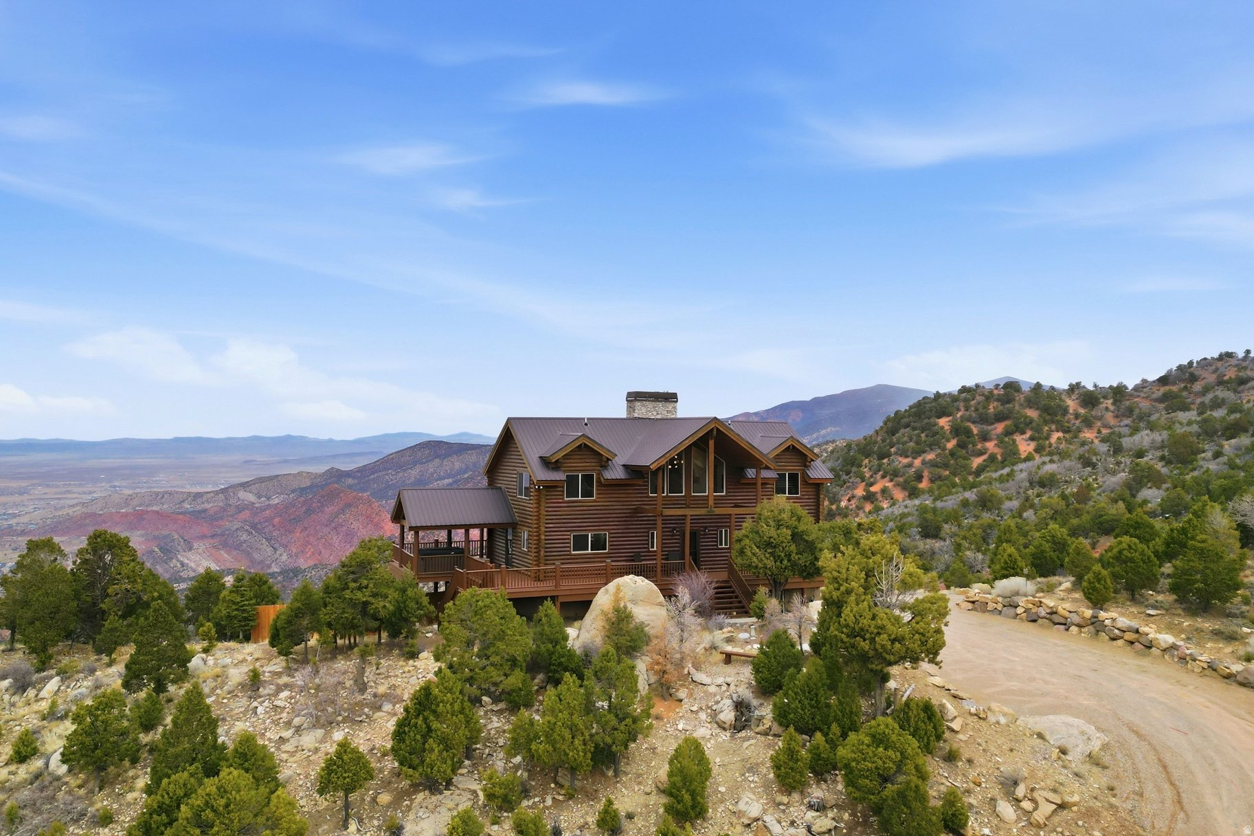 CEDAR HIGHLANDS - Residential