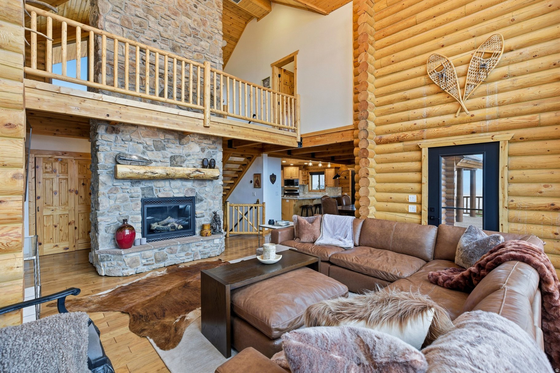 CEDAR HIGHLANDS - Residential