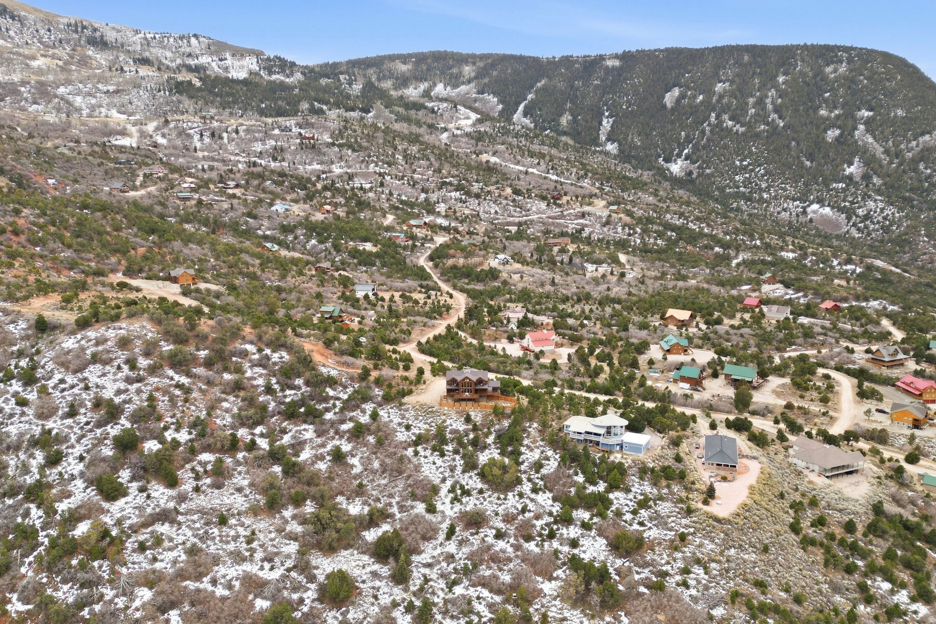 CEDAR HIGHLANDS - Residential