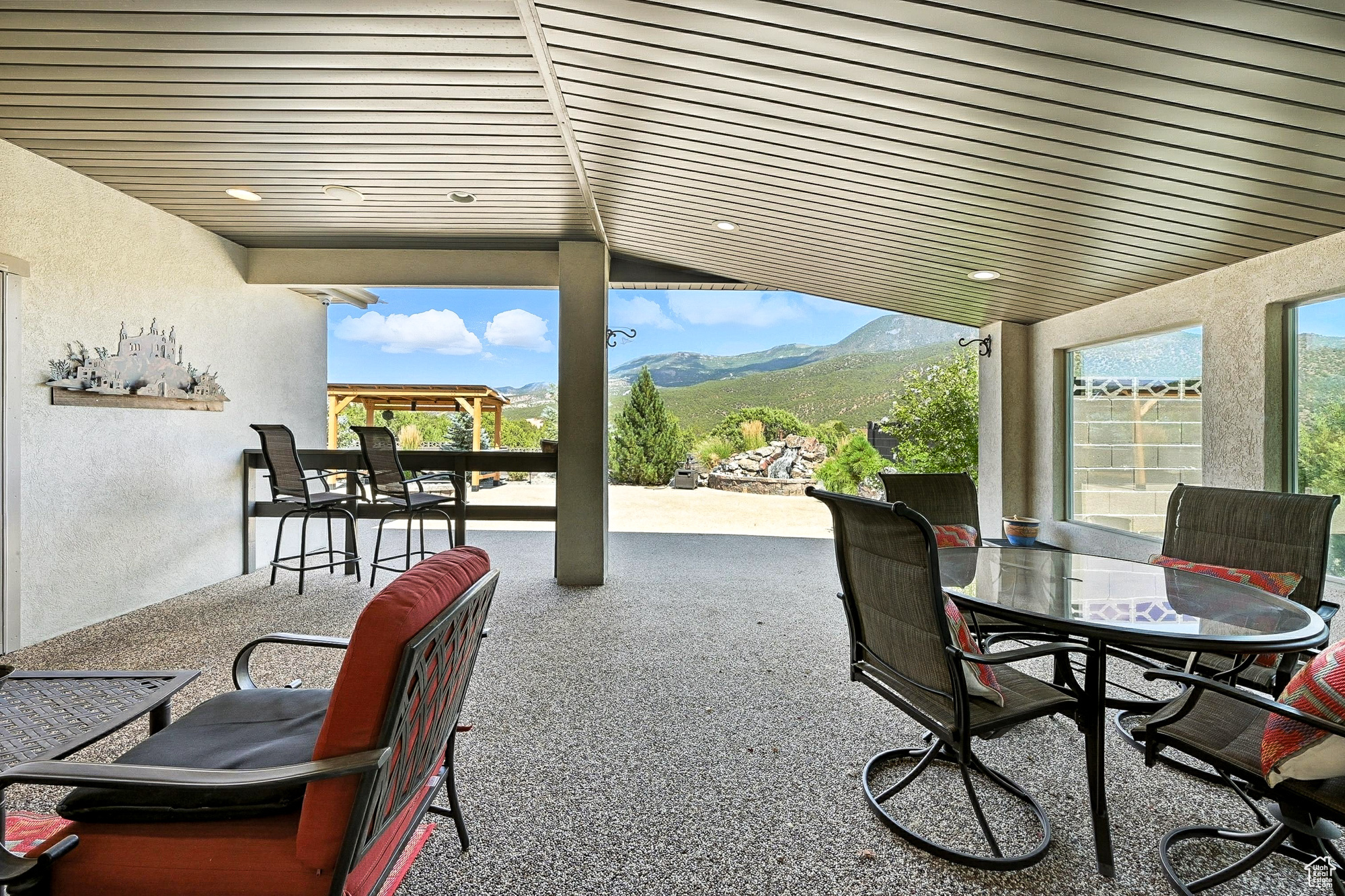 EAGLE RIDGE AT SOUTH MOUNTAIN - Residential
