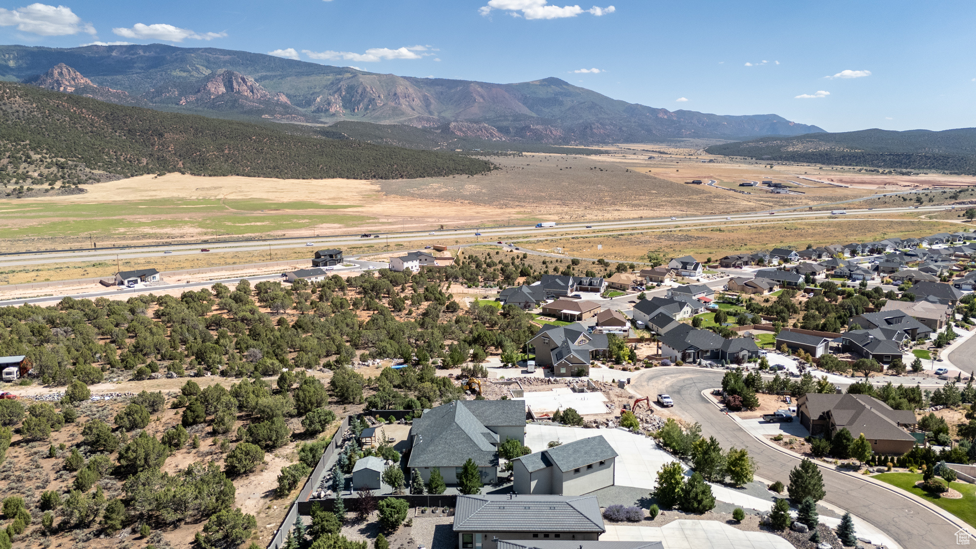 EAGLE RIDGE AT SOUTH MOUNTAIN - Residential