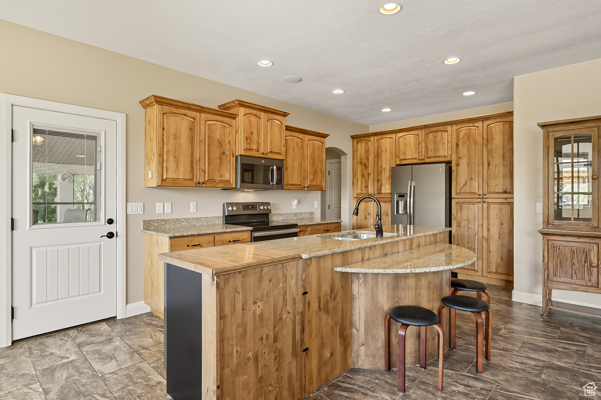 EAGLE RIDGE AT SOUTH MOUNTAIN - Residential