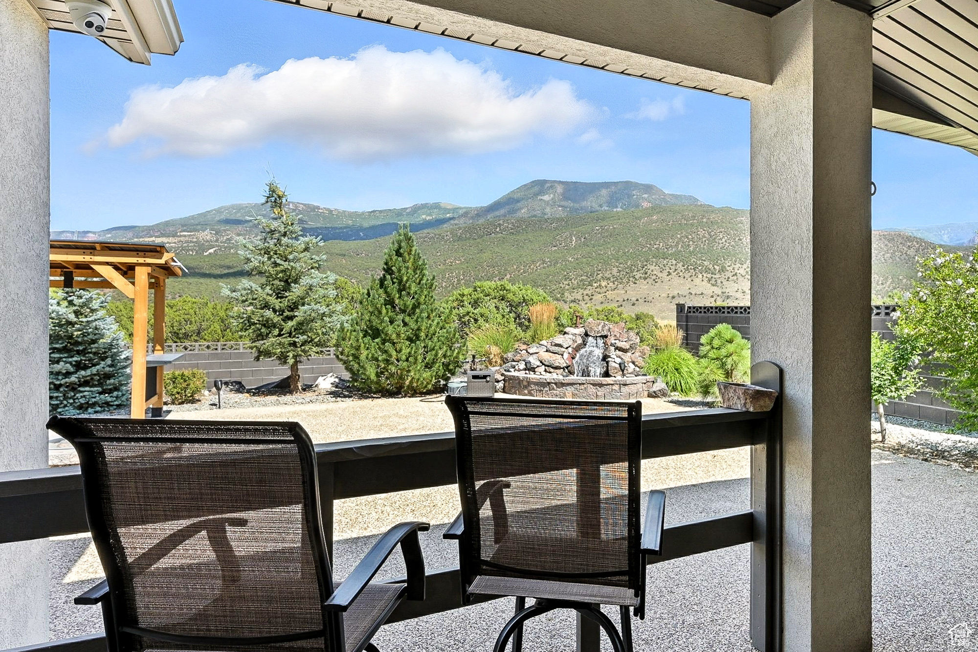 EAGLE RIDGE AT SOUTH MOUNTAIN - Residential