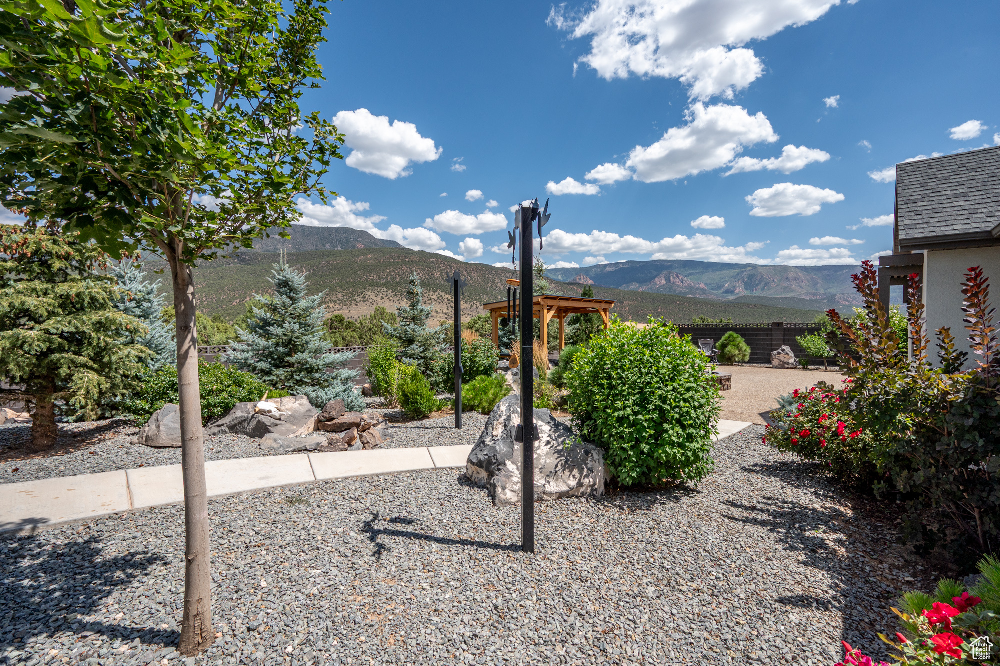 EAGLE RIDGE AT SOUTH MOUNTAIN - Residential