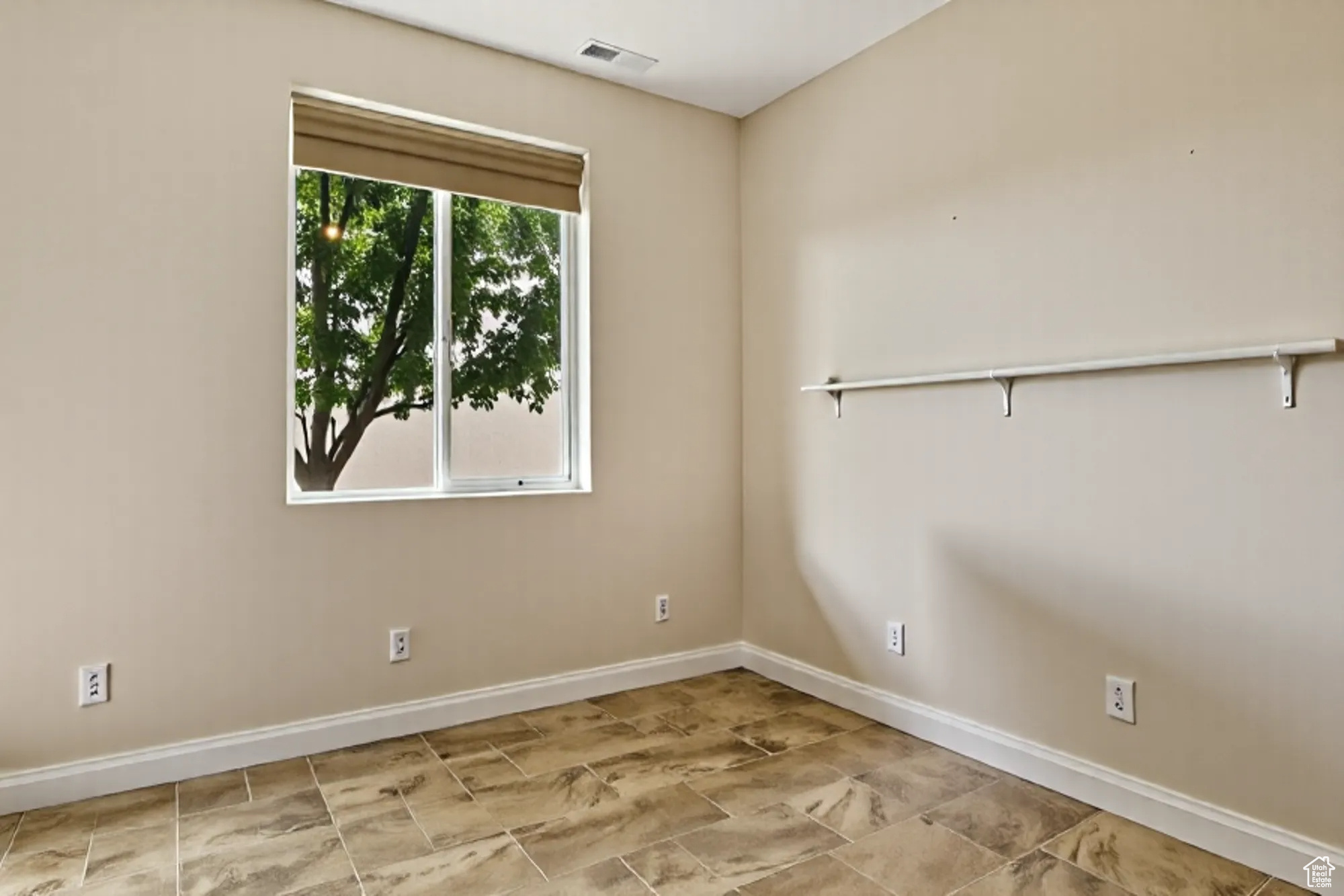 EAGLE RIDGE AT SOUTH MOUNTAIN - Residential
