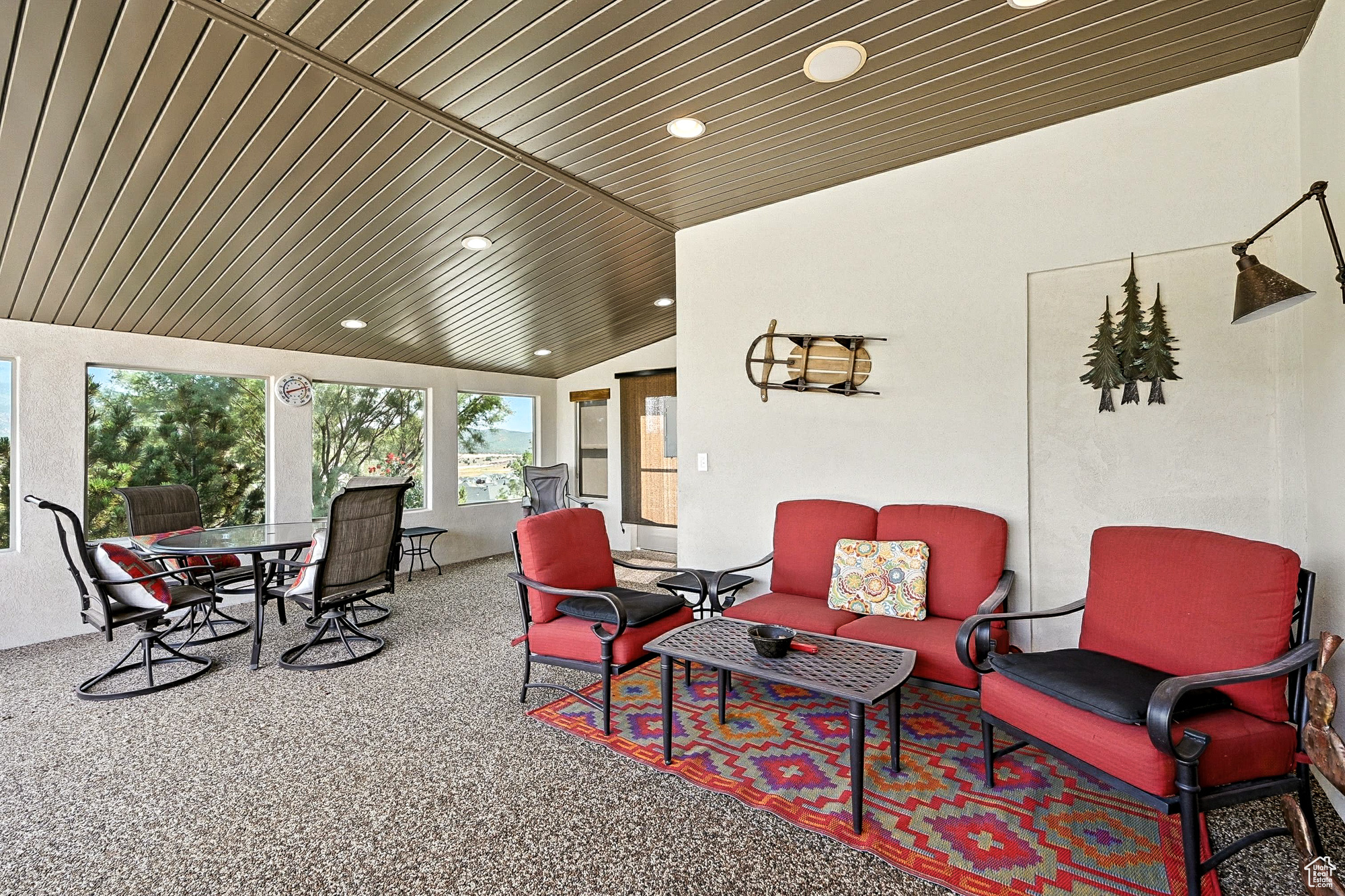 EAGLE RIDGE AT SOUTH MOUNTAIN - Residential