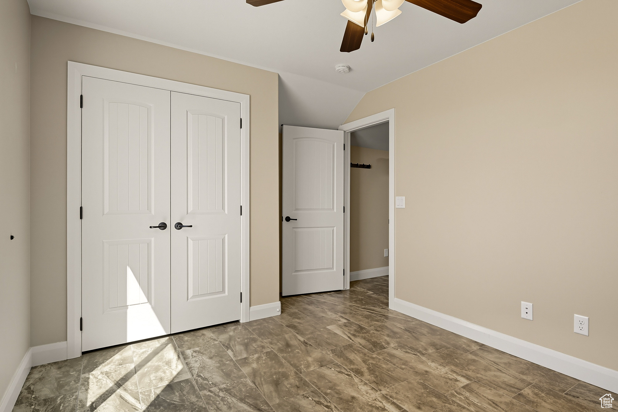 EAGLE RIDGE AT SOUTH MOUNTAIN - Residential