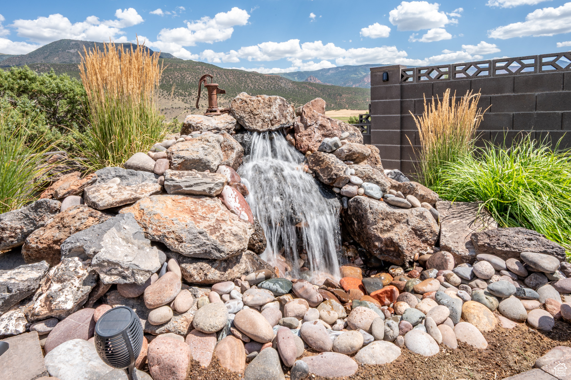 EAGLE RIDGE AT SOUTH MOUNTAIN - Residential