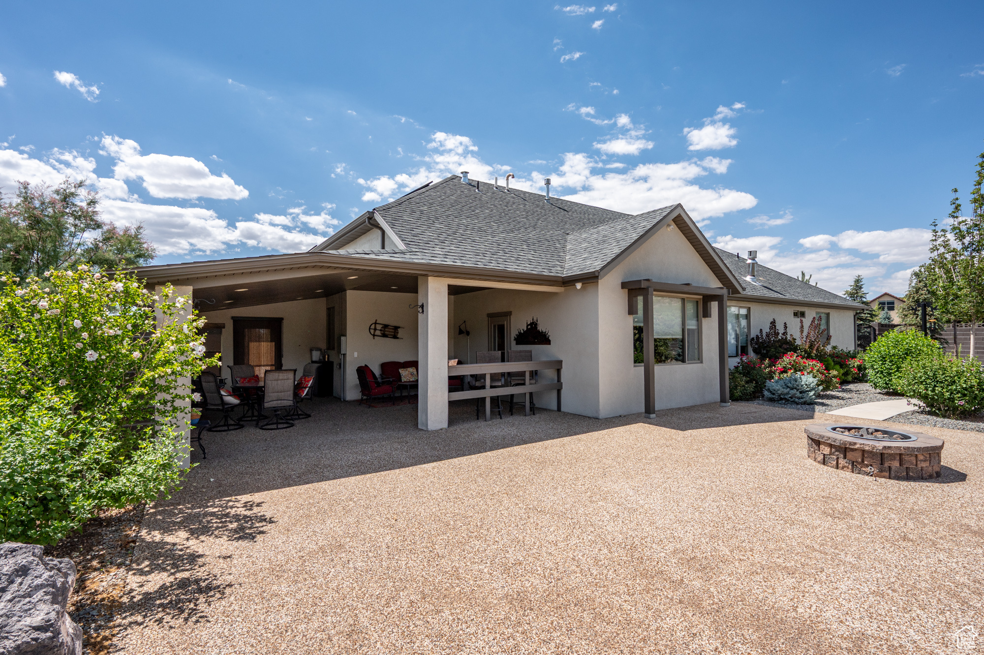 EAGLE RIDGE AT SOUTH MOUNTAIN - Residential