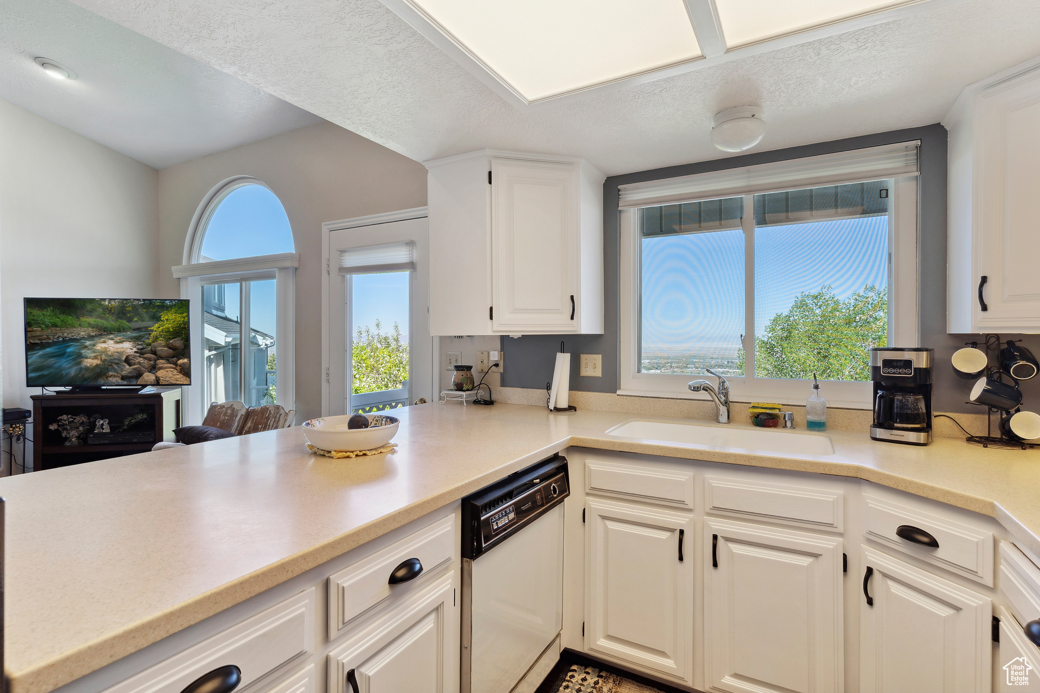 3782 S Cardiff Way, Bountiful, Utah image 11