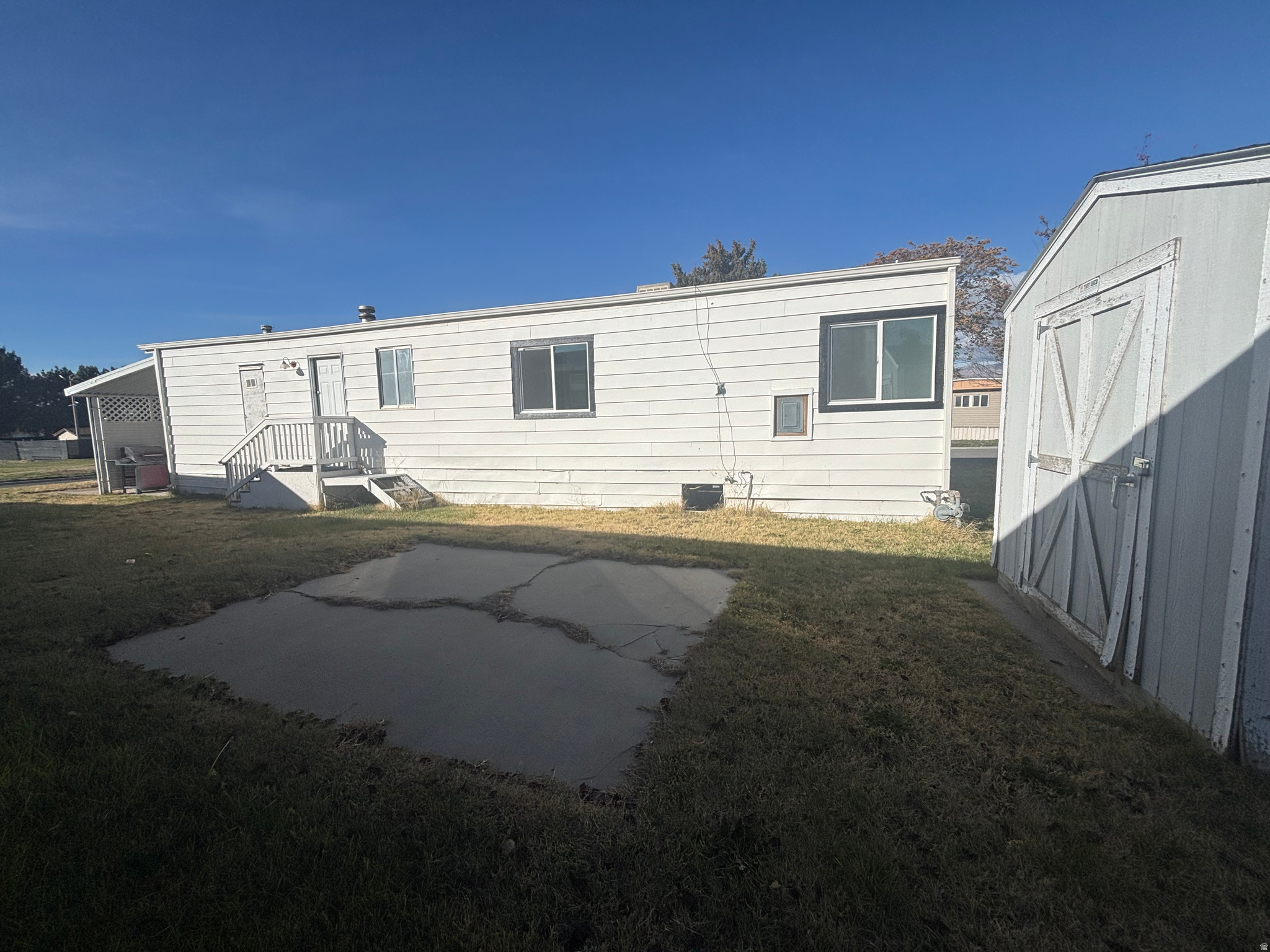 MIDLAND COMMUNITY - Residential