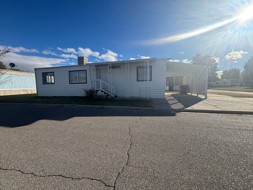 Mobile Home for Sale in Roy, Utah! Beautiful and spacious 4-bedroom, 2-bath mobile home located on a corner lot, right across from the park and the community center.  Great location - quiet, family-friendly, and very convenient!  Move-in ready and well-maintained - a perfect opportunity to own your home in one of Roy's most desirable areas.