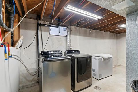 Tiny photo for 446 FERN DR, Clearfield, UT 84015 (MLS # 2128962)