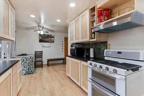 Tiny photo for 446 FERN DR, Clearfield, UT 84015 (MLS # 2128962)