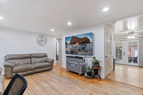Tiny photo for 446 FERN DR, Clearfield, UT 84015 (MLS # 2128962)